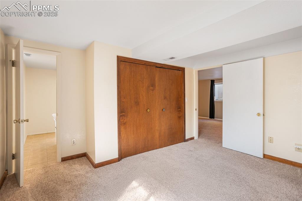 Image 23 of 35: Bedroom