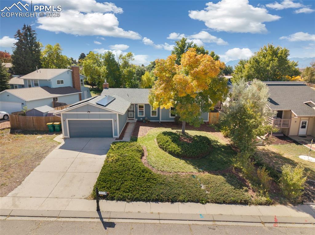 Image 31 of 35: Front of Structure