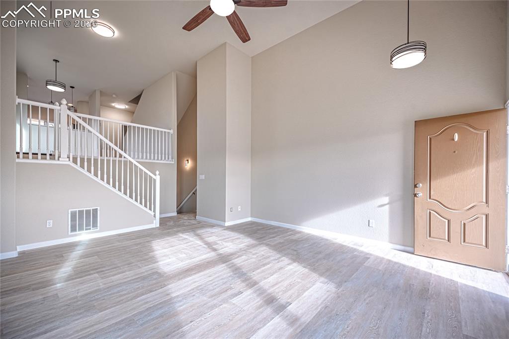 Image 7 of 36: Living Room