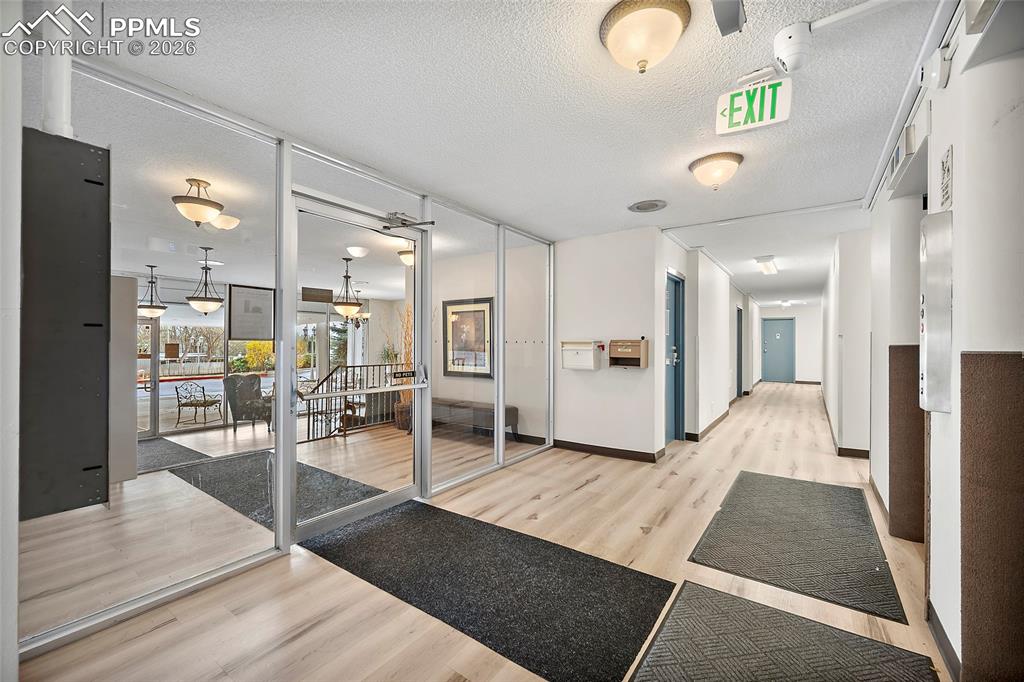 Image 29 of 41: Front Lobby