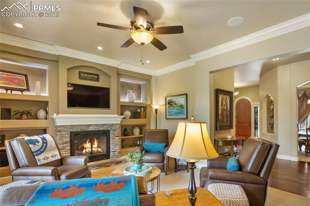 Image 10 of 45: Living Room