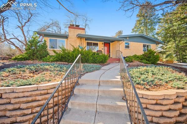 Image 1 of 39: Front of Structure