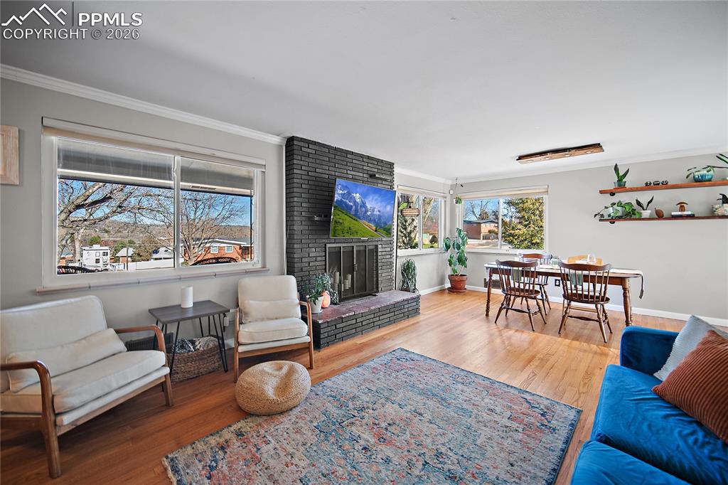 Image 22 of 39: Living Room