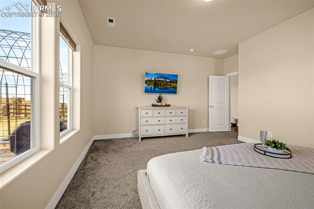 Image 17 of 43: Bedroom