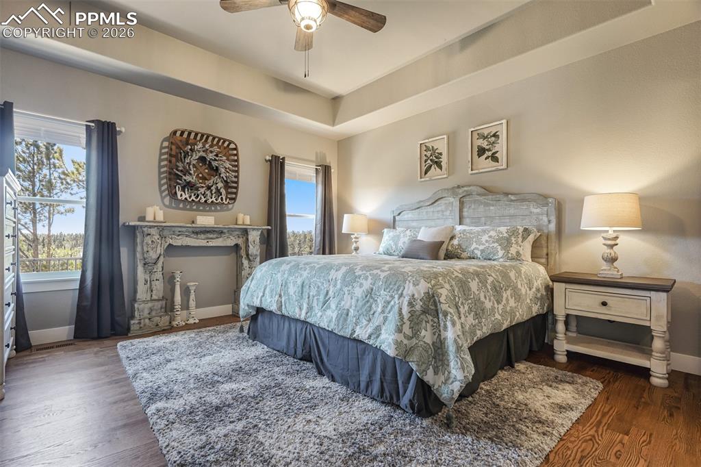 Image 20 of 48: Master Bedroom