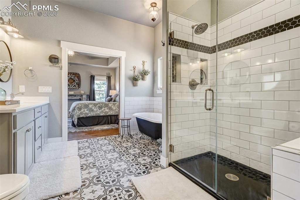 Image 25 of 48: Master Bathroom