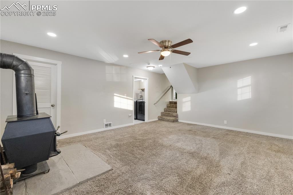 Image 27 of 36: No Description Available