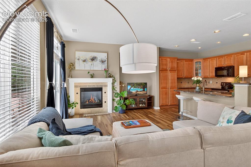 Image 13 of 49: Living Room