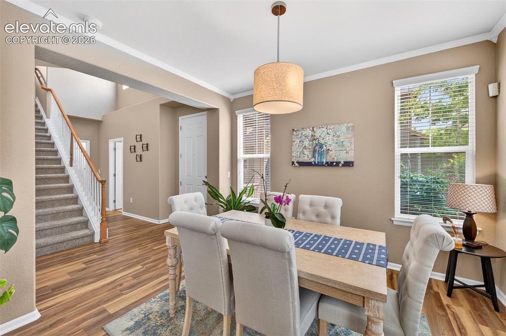 Image 6 of 49: Dining Area