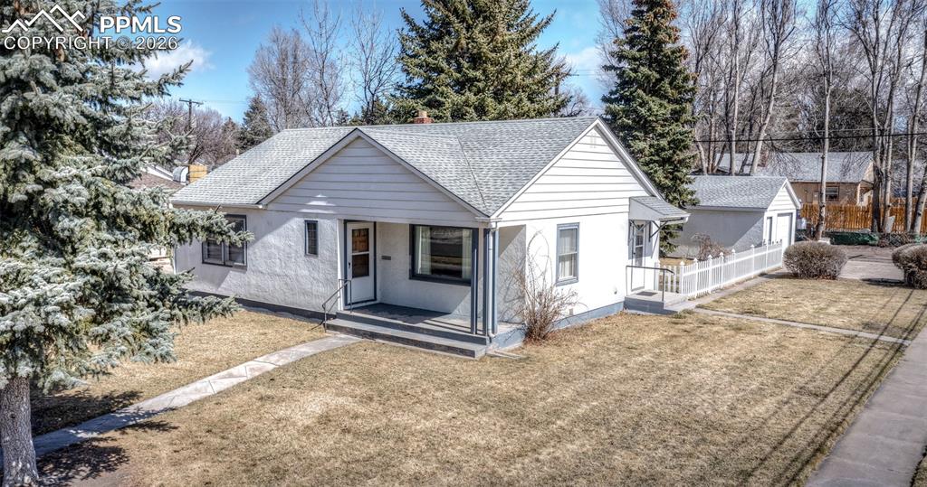 Image 4 of 29: Front of Structure