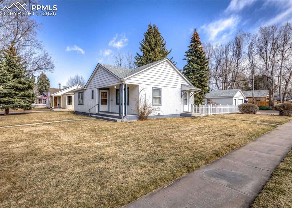 Image 5 of 29: Front of Structure