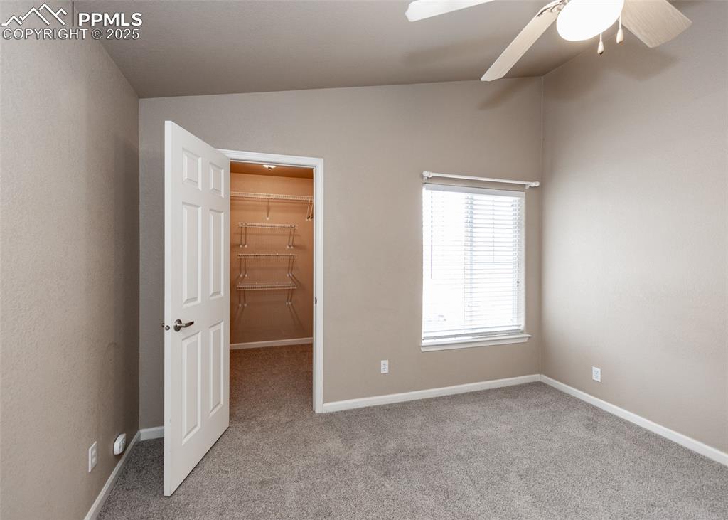 Image 41 of 45: Bedroom