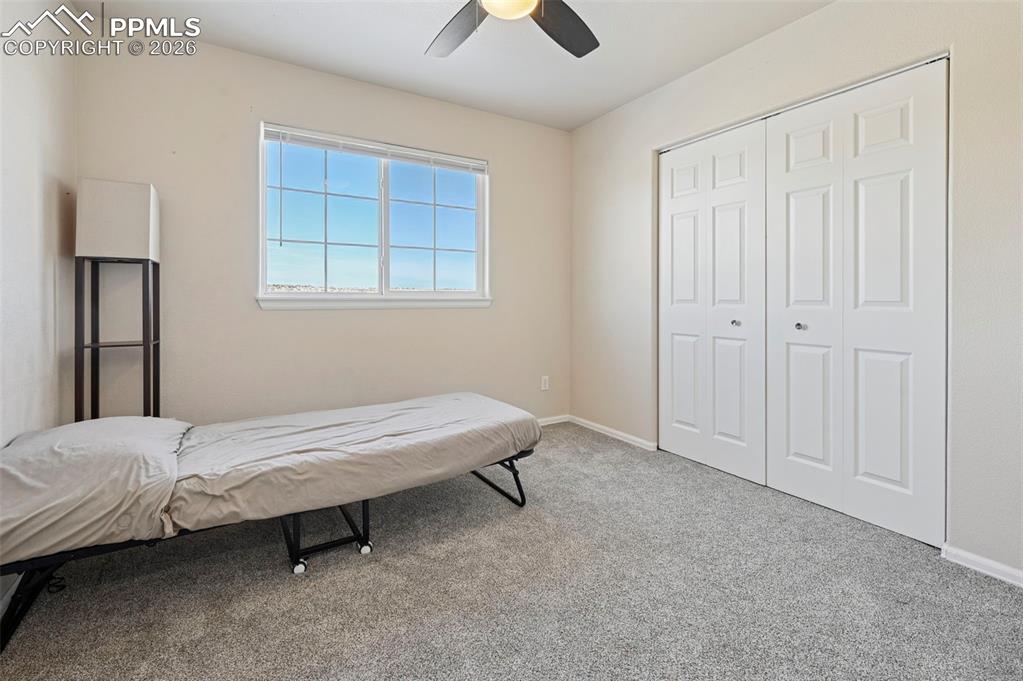 Image 29 of 47: Bedroom