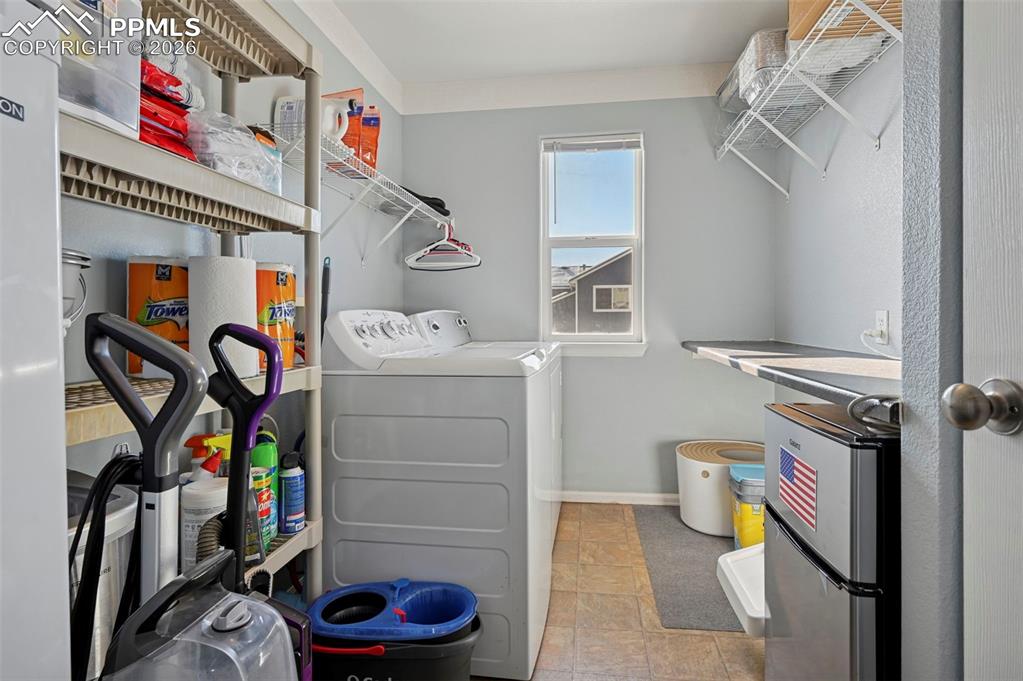 Image 33 of 47: Laundry