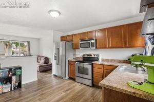 Image 8 of 26: Additional view of kitchen