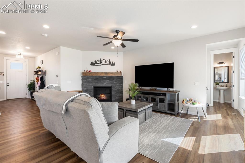 Image 5 of 38: Living Room