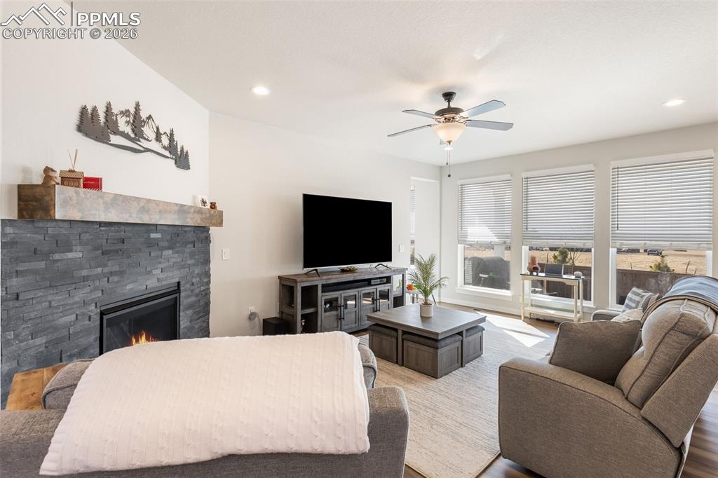 Image 7 of 38: Living Room