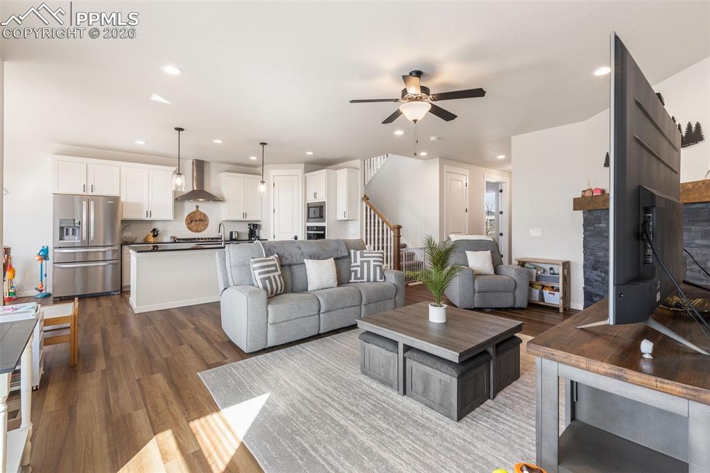 Image 8 of 38: Living Room