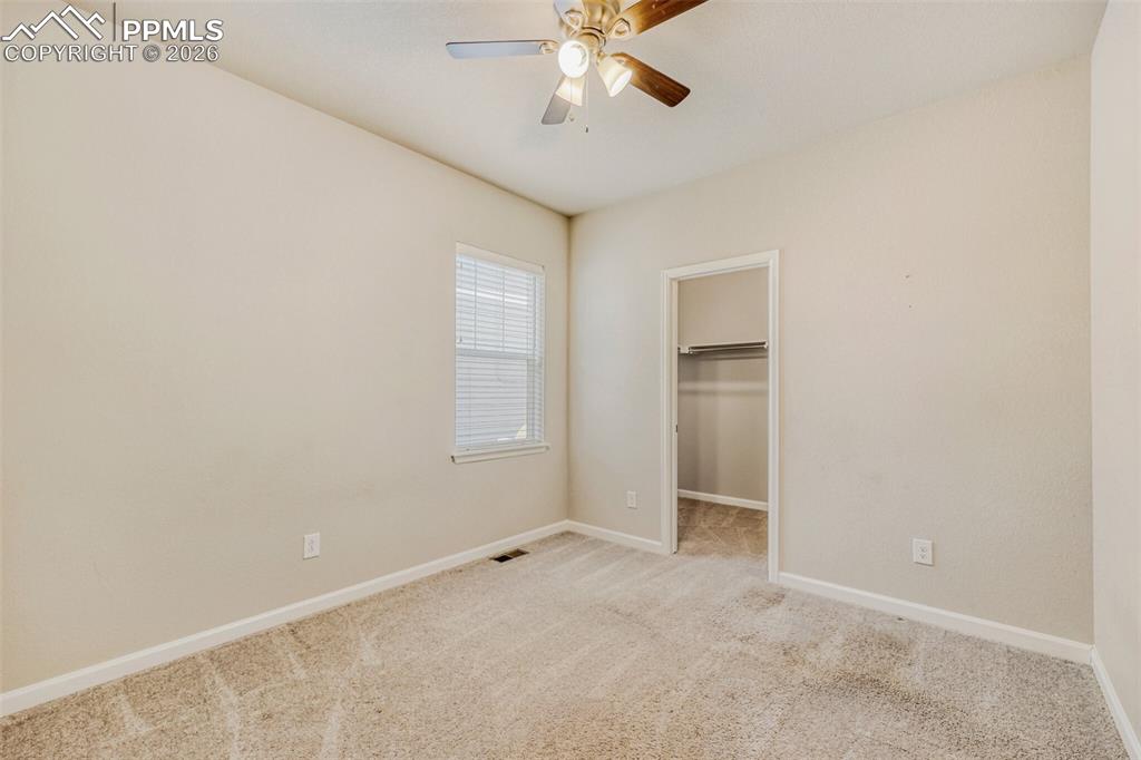 Image 28 of 33: Bedroom