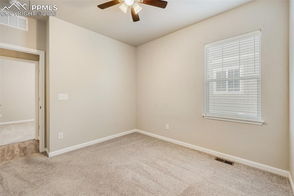 Image 29 of 33: Bedroom