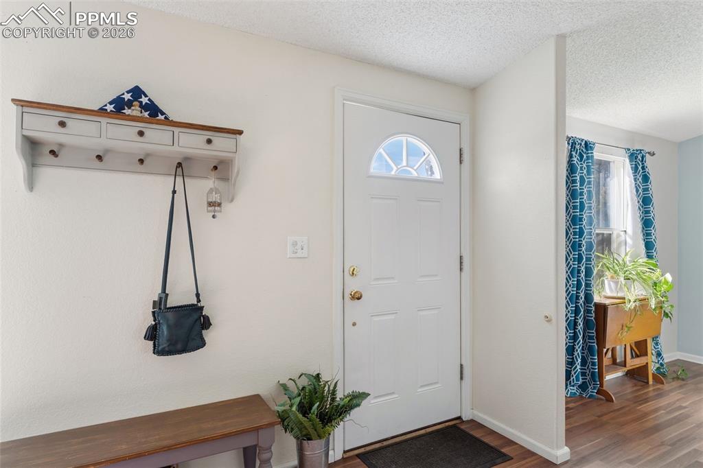 Image 5 of 36: Entry