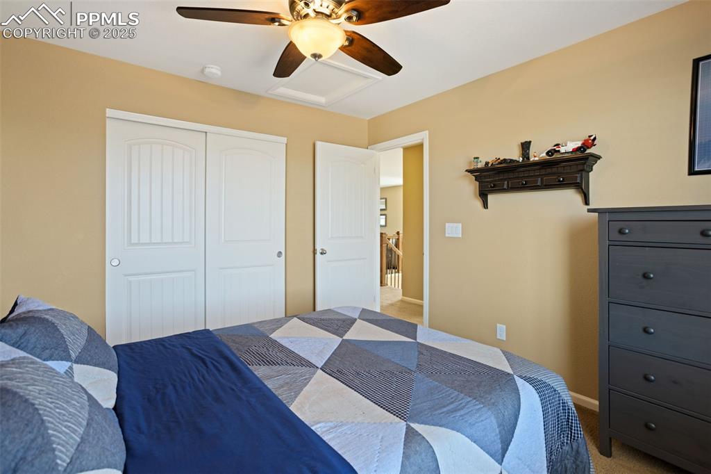 Image 30 of 44: Bedroom