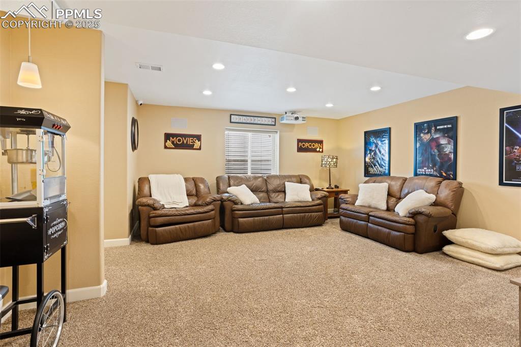 Image 33 of 44: Living Room