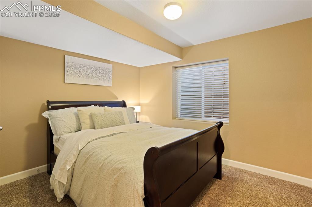 Image 35 of 44: Bedroom