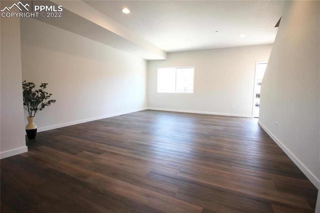 Listing 8688282, Image 17 of 49