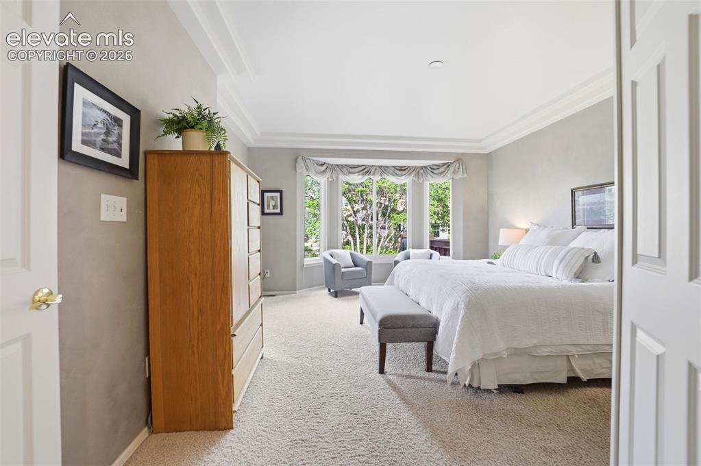 Image 18 of 50: Bedroom