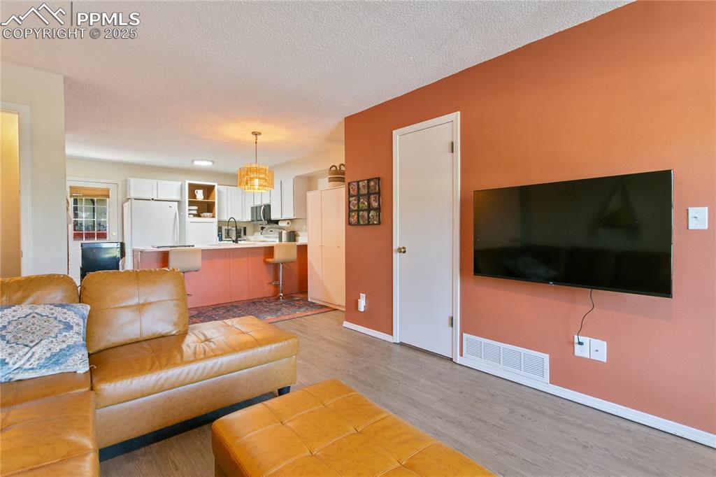 Image 5 of 28: Living Room