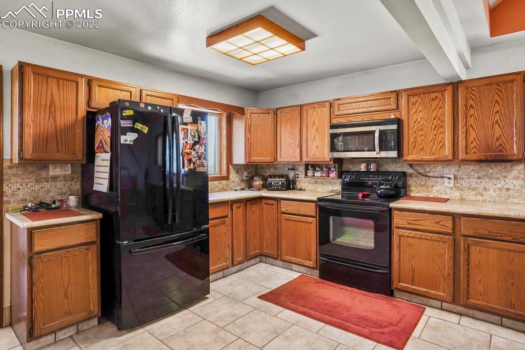 Listing 8694717, Image 9 of 40