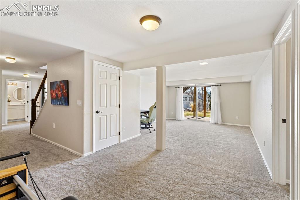 Image 35 of 48: Bedroom