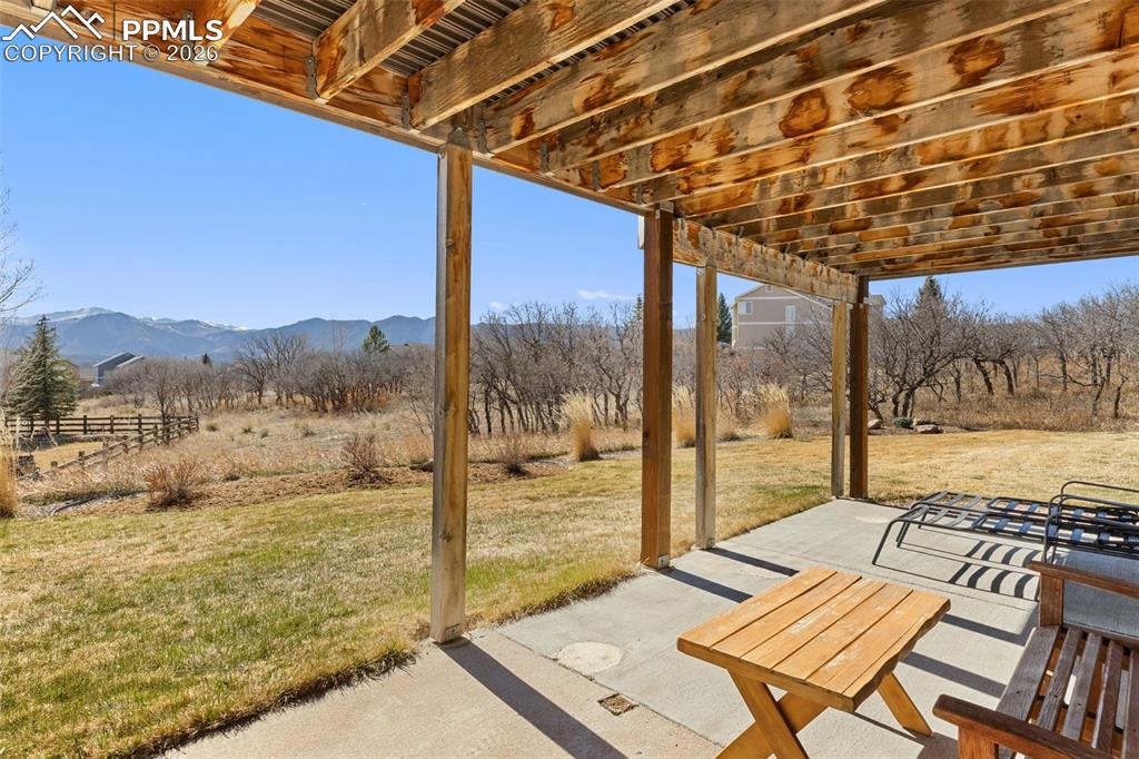 Image 47 of 48: Back of Structure