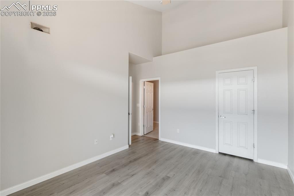 Image 23 of 35: Master Bedroom