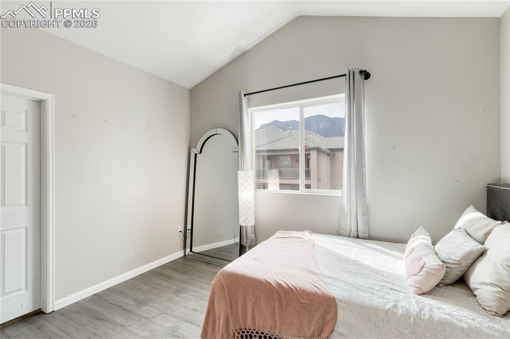 Image 28 of 35: Bedroom