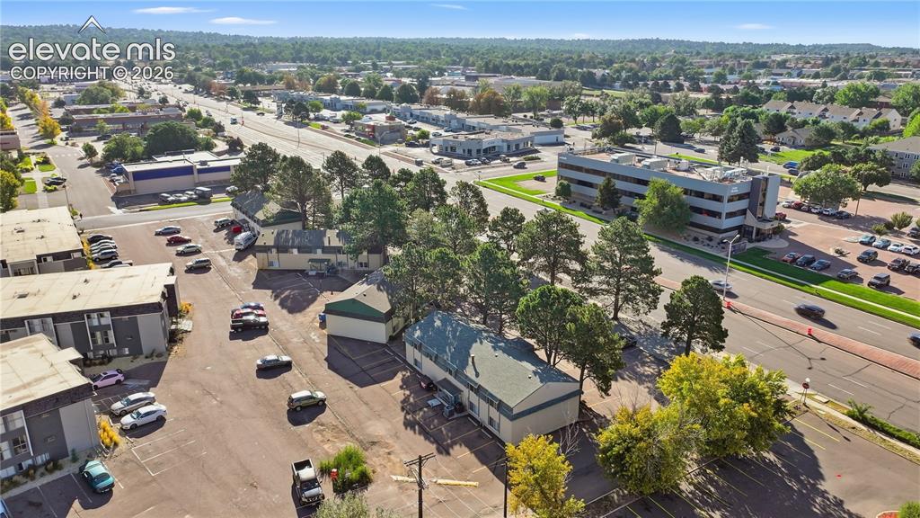 Image 8 of 8: Aerial Looking East
