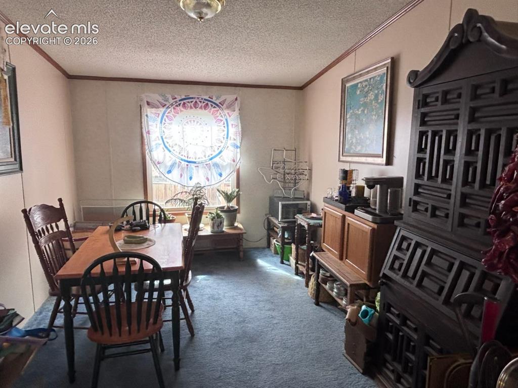 Image 9 of 19: Dining Area