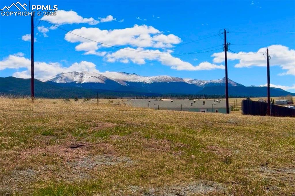 Image 26 of 27: Panoramic view of iconic Pikes Peak