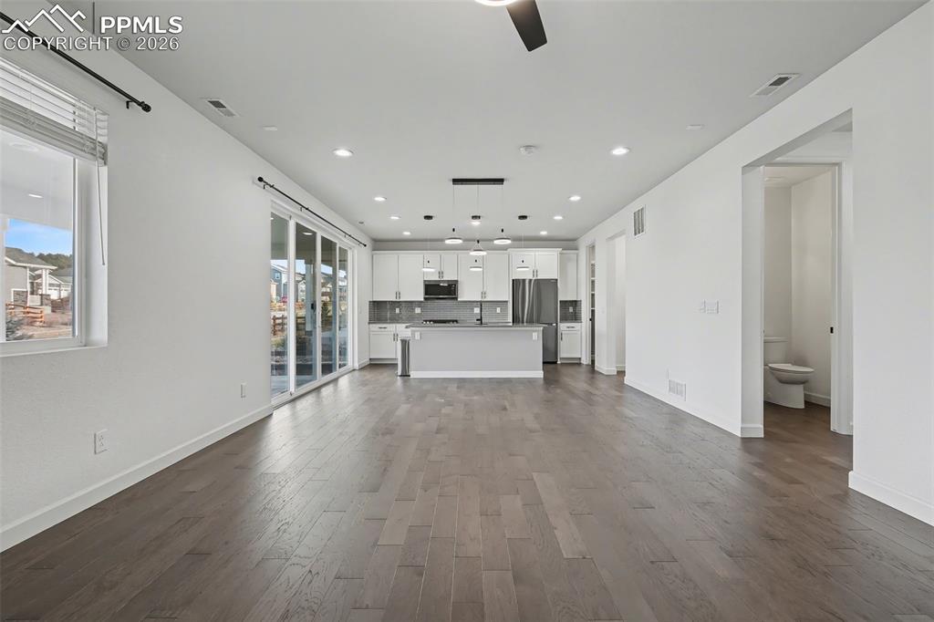 Image 14 of 43: No Description Available