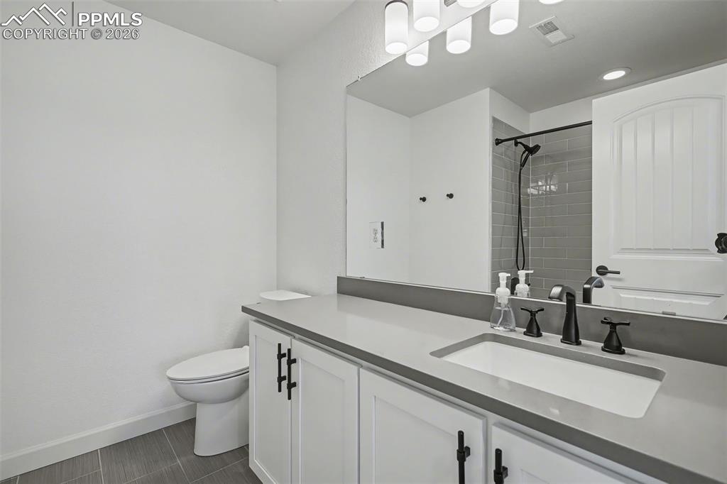 Image 33 of 43: No Description Available