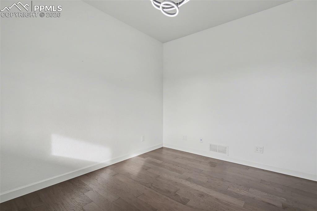 Image 5 of 43: No Description Available