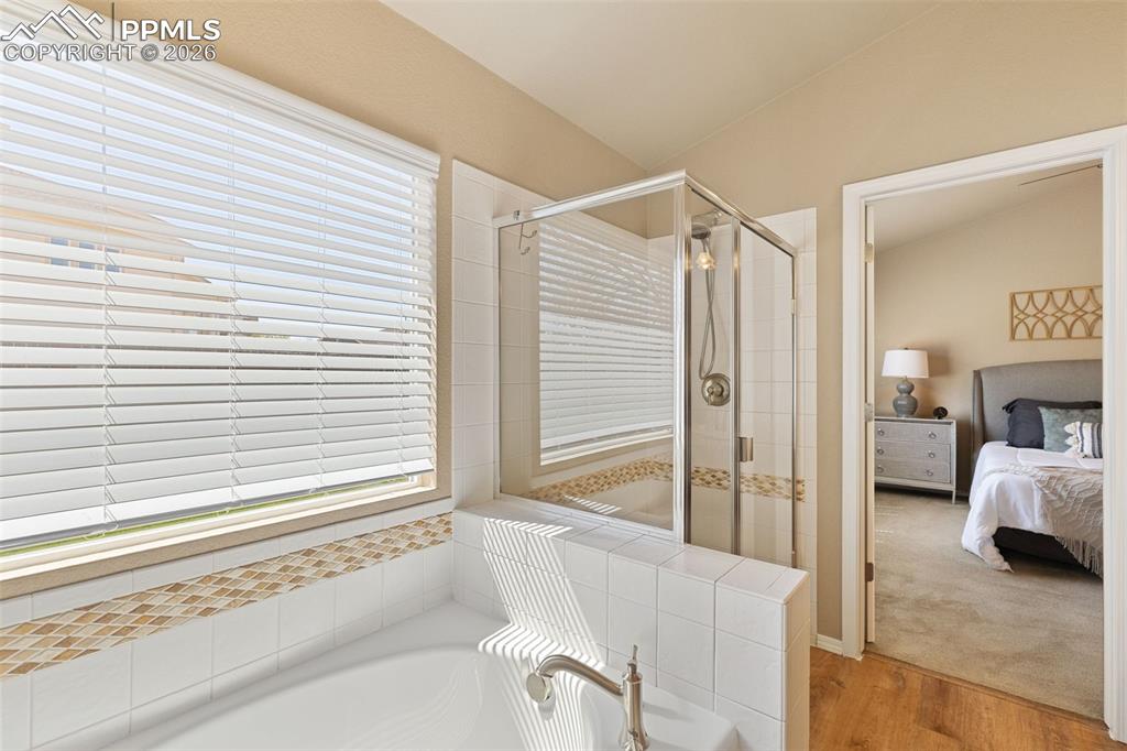 Image 23 of 44: Master Bathroom