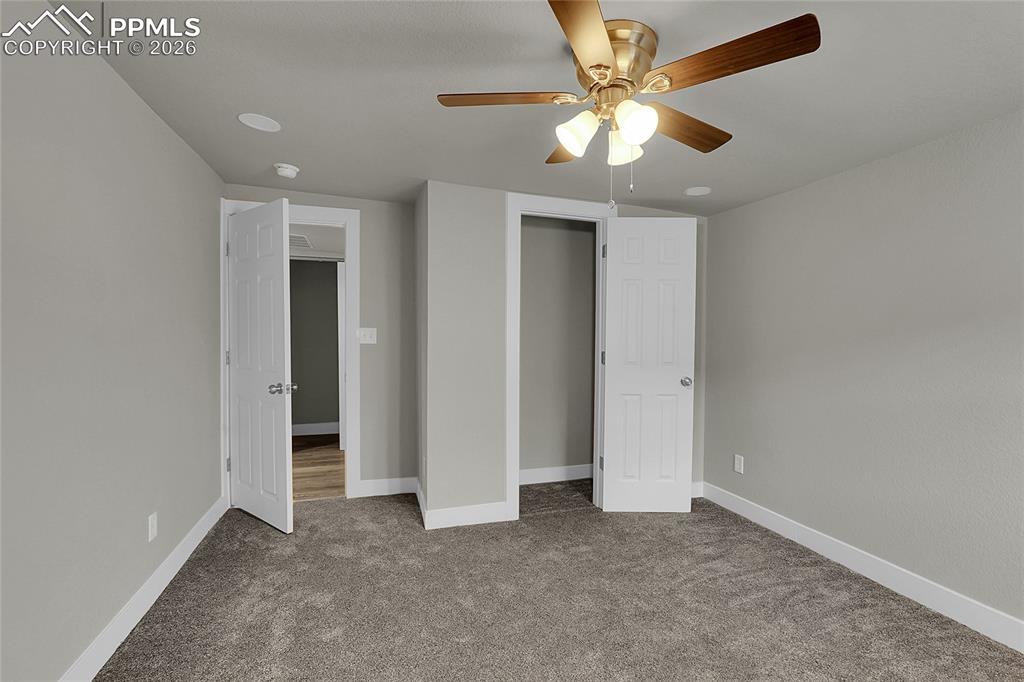 Image 13 of 28: Bedroom