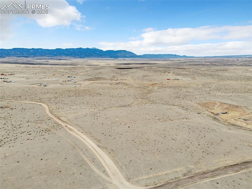 Image 15 of 17: View