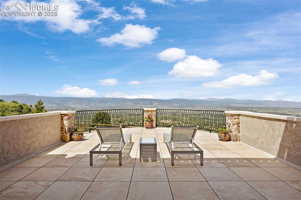 Image 2 of 36: The outdoor spaces are designed for year-round use - an extraordinary vanta