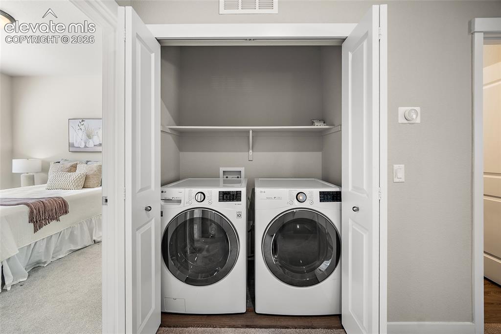 Image 19 of 44: Laundry