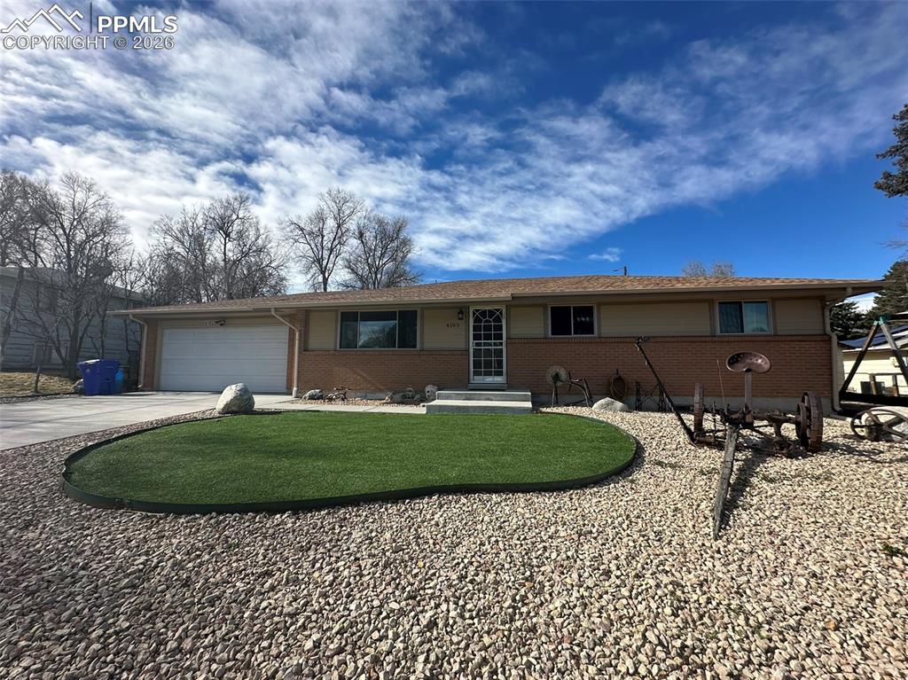 Image 1 of 1: Front of Structure