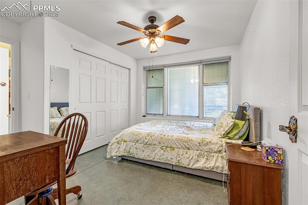 Image 11 of 35: Bedroom