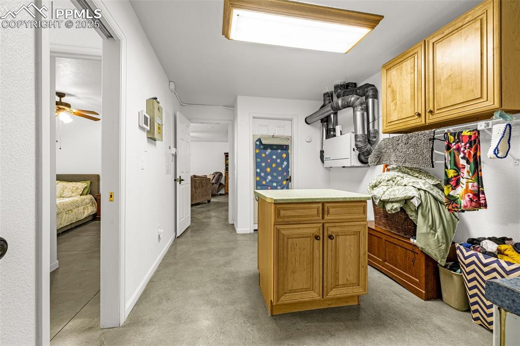 Image 13 of 35: Kitchen